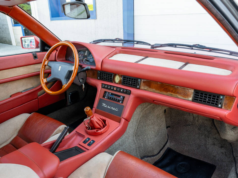 Bild 43/71 von Maserati Biturbo Si (1987)
