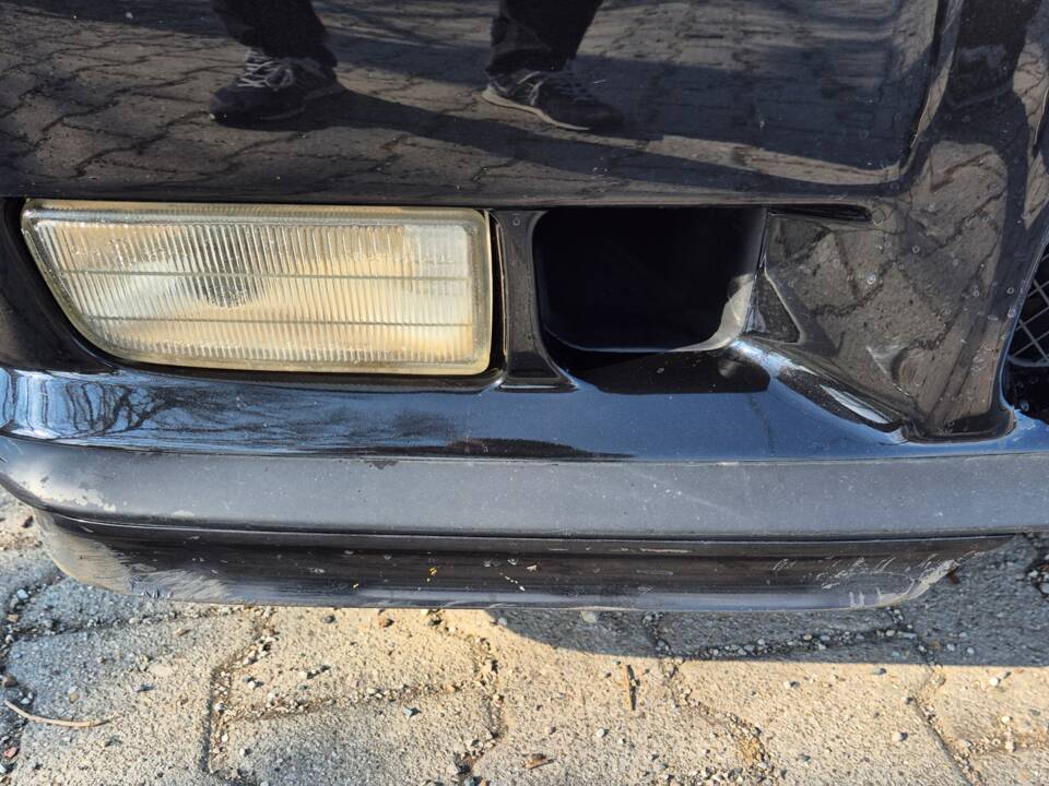 Image 47/49 of BMW 318is "Class II" (1994)