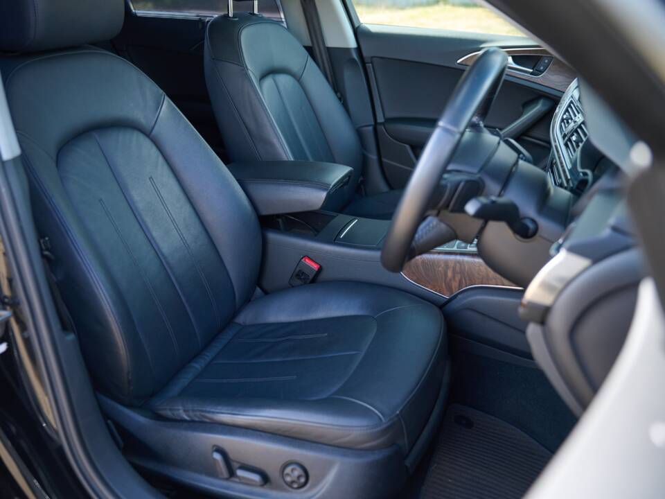 Imagen 43/50 de Audi A6 3.0 TDI allroad quattro (2012)