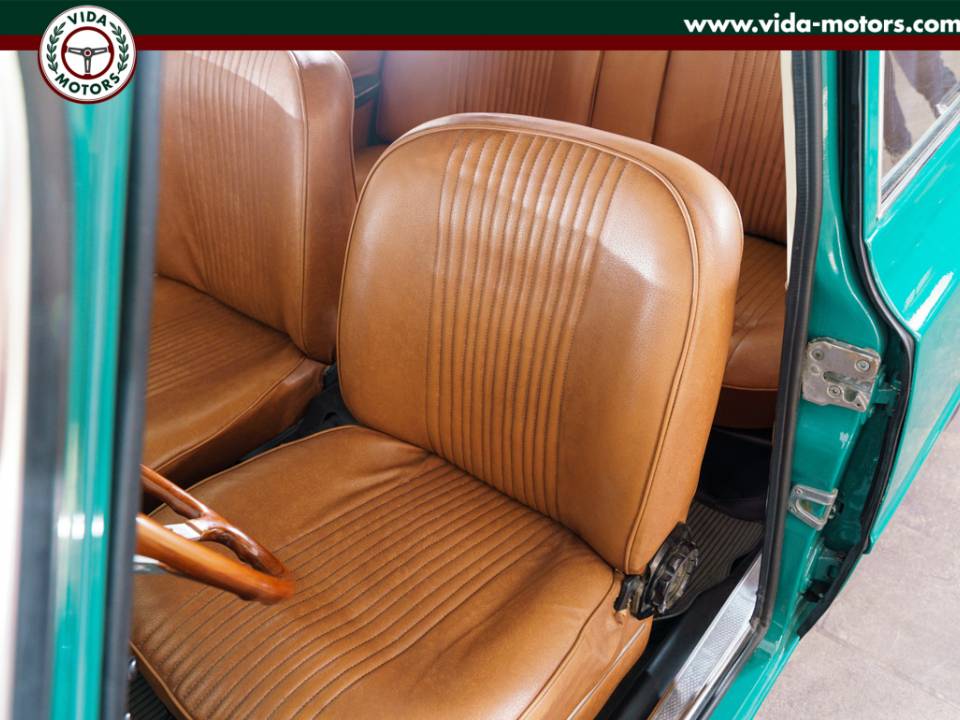 Bild 25/40 von Alfa Romeo Giulia Super 1.3 (1974)