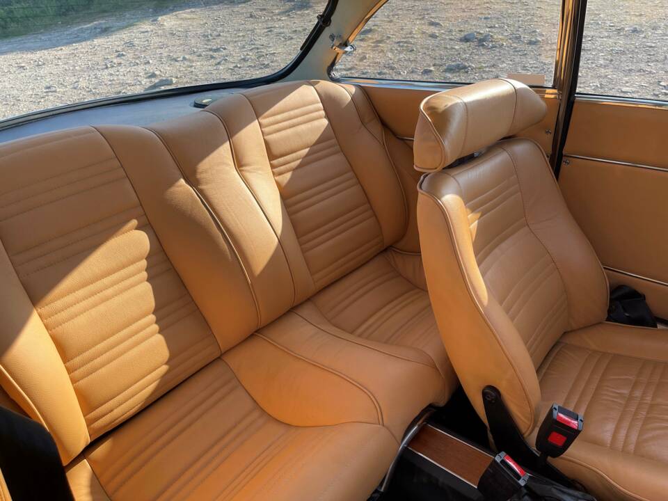Imagen 8/12 de Alfa Romeo 1750 GT Veloce (1970)