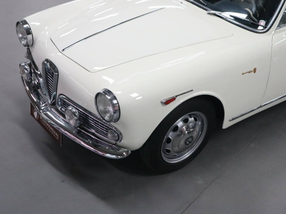 Bild 41/54 von Alfa Romeo Giulietta Sprint (1962)