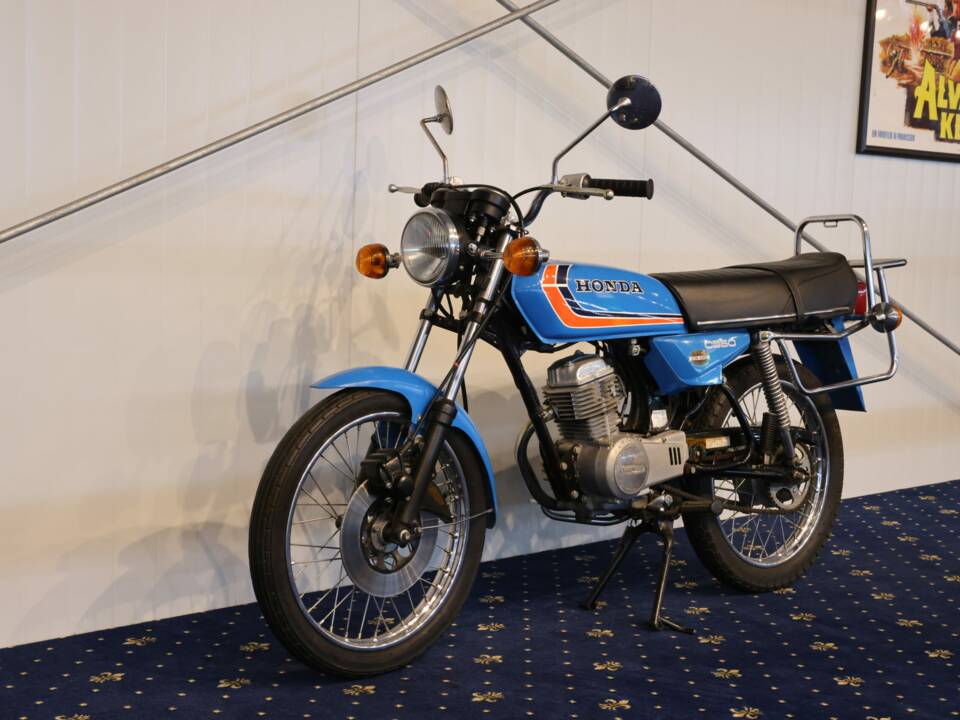 Image 16/22 of Honda CB 50 J (1900)