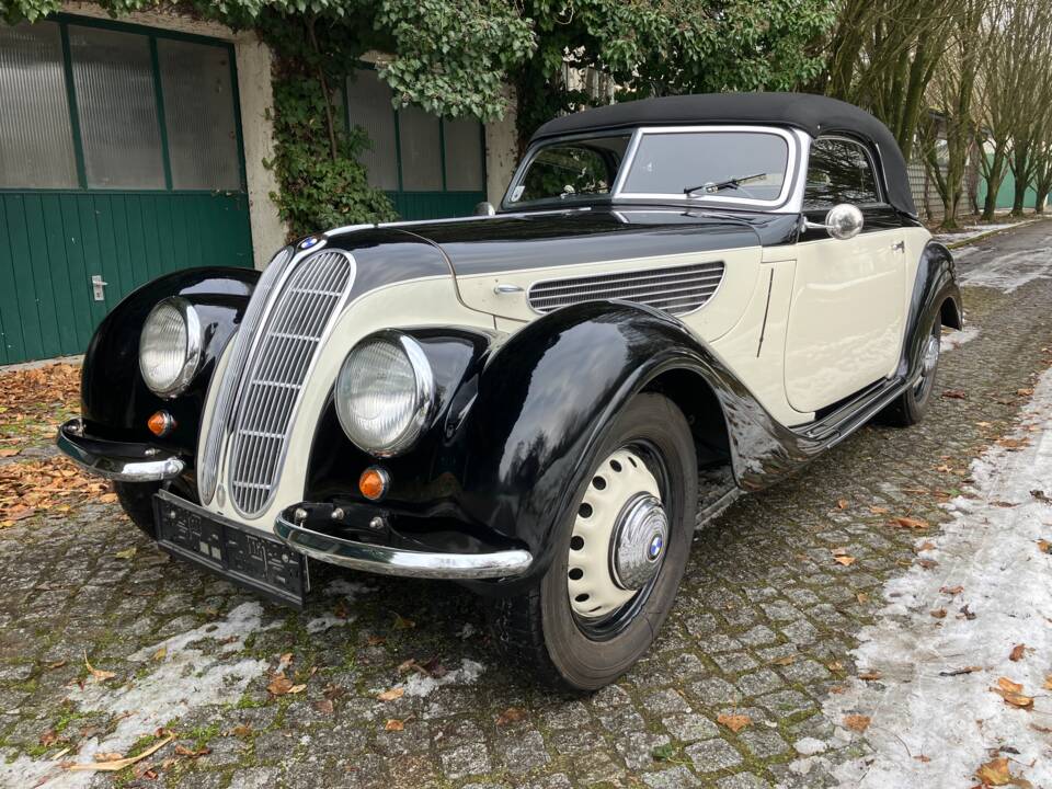 Imagen 20/31 de BMW 327 (1939)