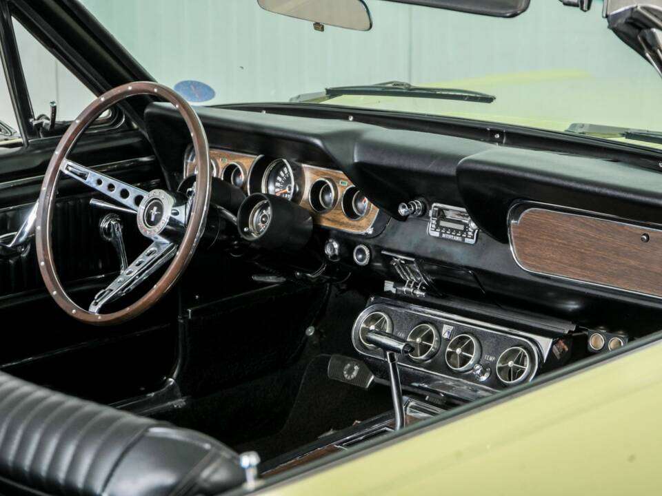 Immagine 40/50 di Ford Mustang 289 (1965)