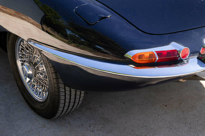Immagine 39/45 di Jaguar E-Type 4.2 (1966)