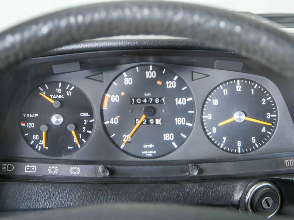 Afbeelding 19/50 van Mercedes-Benz 300 D (1978)