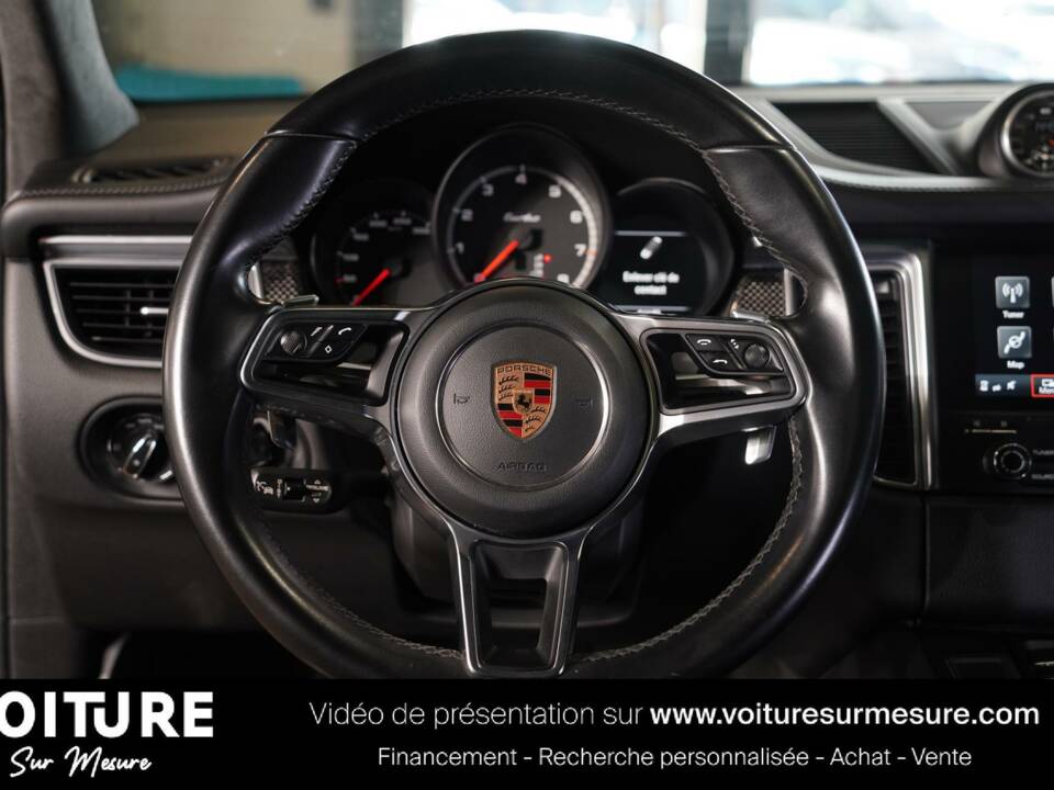 Image 14/29 de Porsche Macan Turbo (2017)