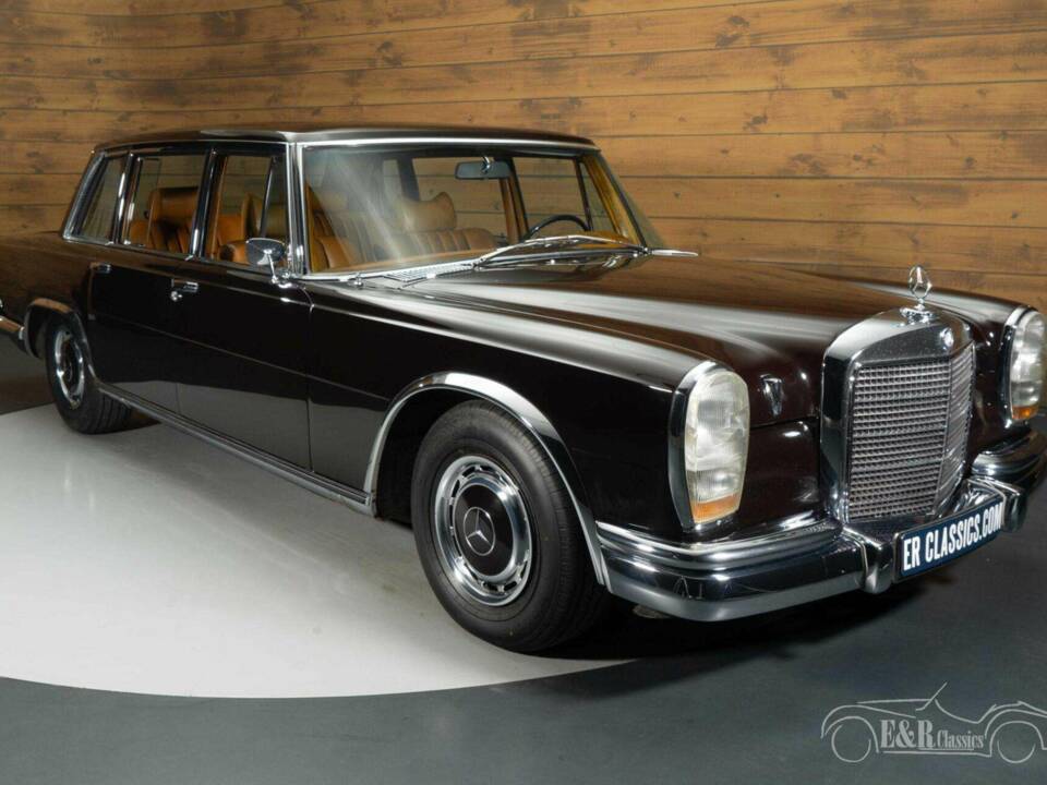 Image 3/19 of Mercedes-Benz 600 (1967)