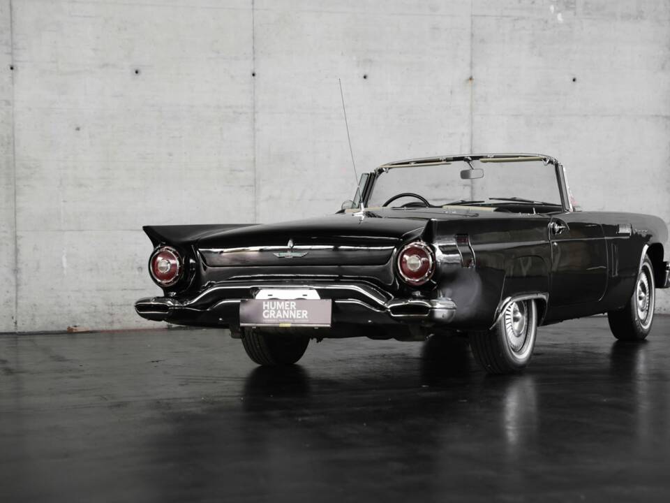 Immagine 37/50 di Ford Thunderbird (1957)