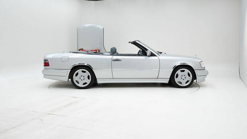 Bild 6/15 von Mercedes-Benz E 36 AMG (1995)