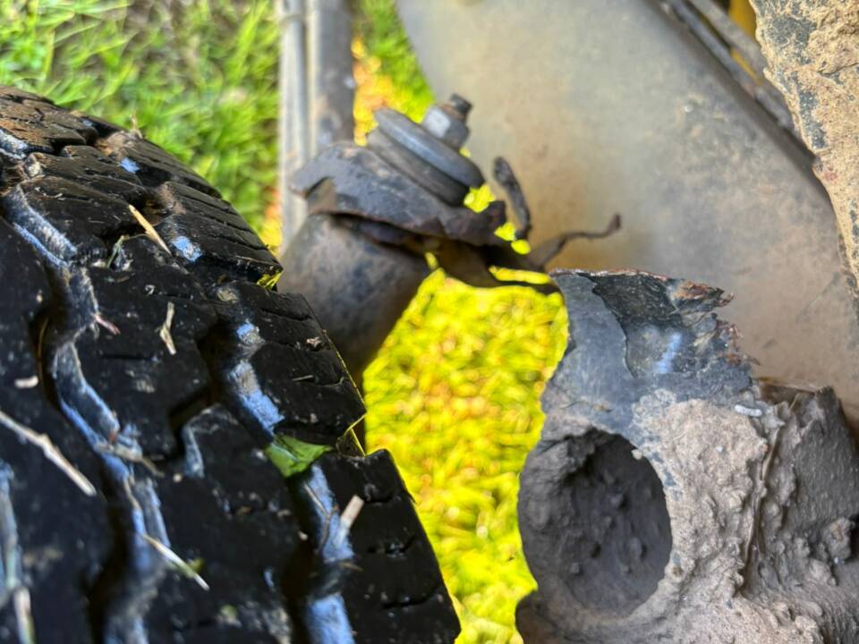 Image 33/53 of Mercedes-Benz 240 GD (SWB) (1982)