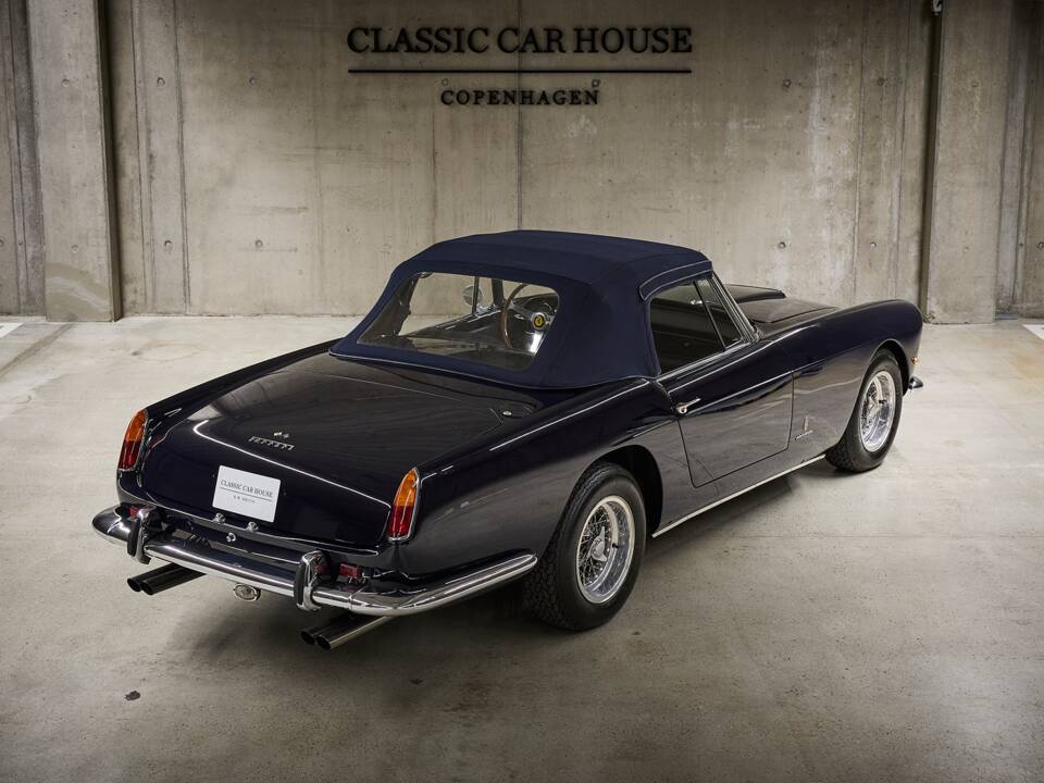 Image 20/100 of Ferrari 250 GT (1962)