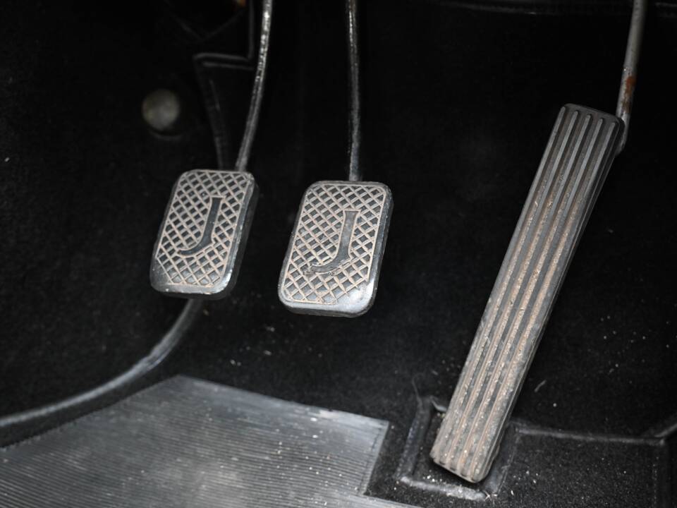 Bild 33/48 von Jaguar Mk II 3.4 (1963)