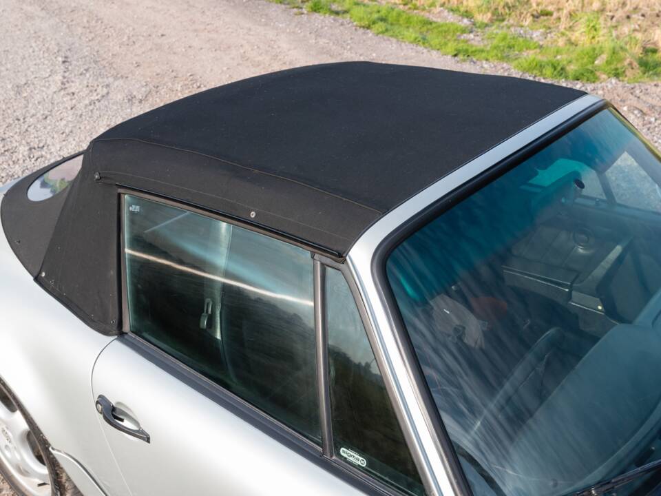 Bild 23/56 von Porsche 911 Carrera 4 (1990)