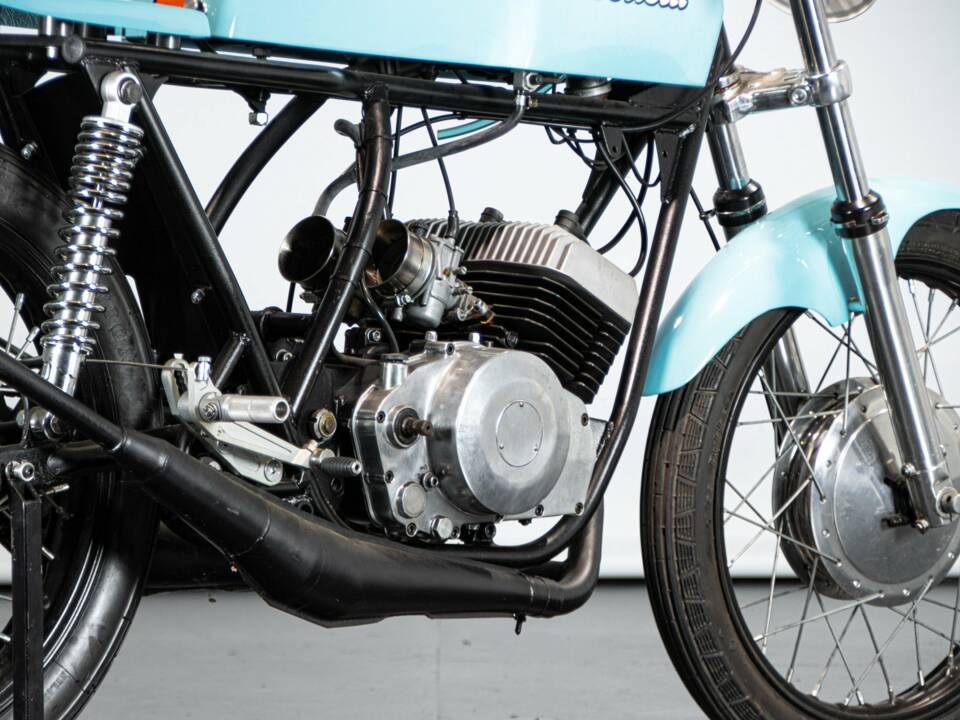Bild 12/50 von Benelli 125 Sport Special (1974)