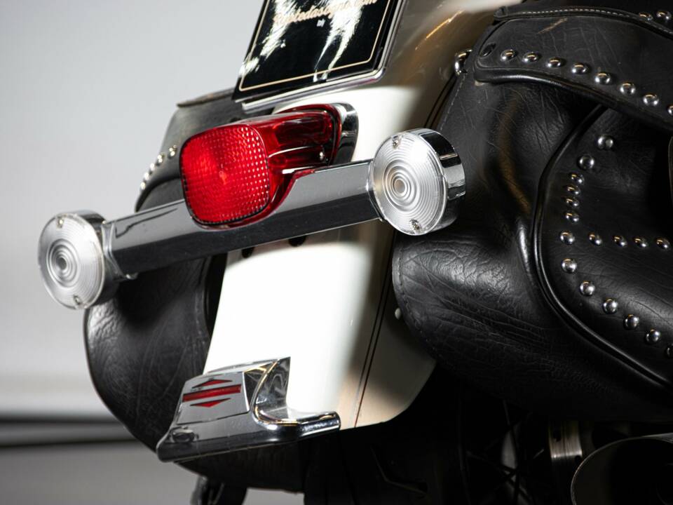 Bild 20/50 von Harley-Davidson DUMMY (2003)