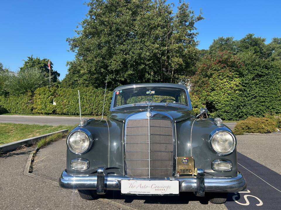 Bild 2/58 von Mercedes-Benz 300 d (1958)