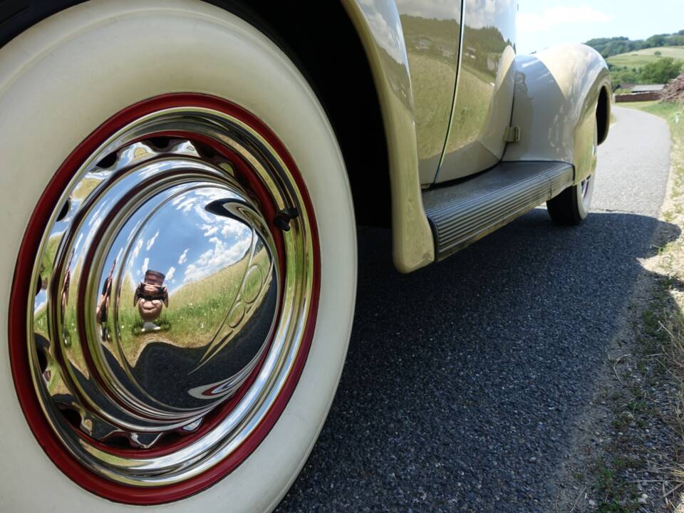 Immagine 14/44 di Ford V8 (1938)