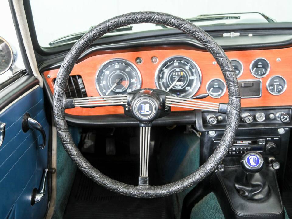 Afbeelding 7/50 van Triumph TR 4A (1967)