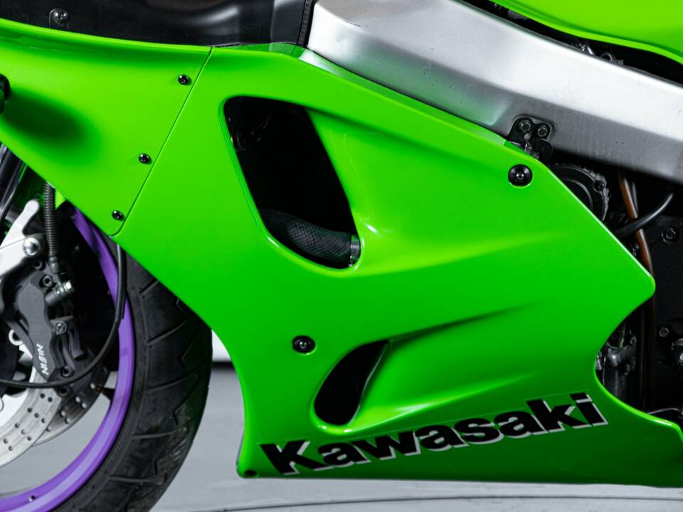Image 18/50 of Kawasaki DUMMY (1996)