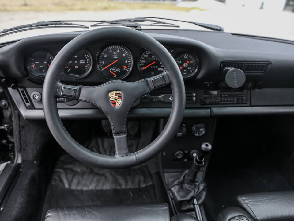 Bild 57/85 von Porsche 911 Turbo 3.3 (WLS) (1985)