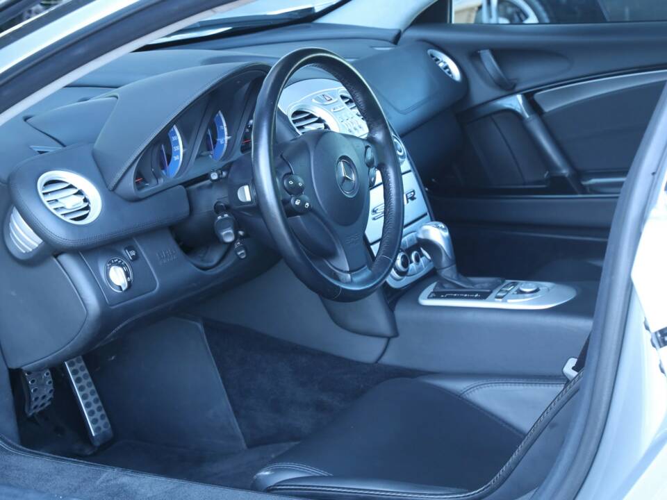 Bild 3/50 von Mercedes-Benz SLR McLaren (2006)