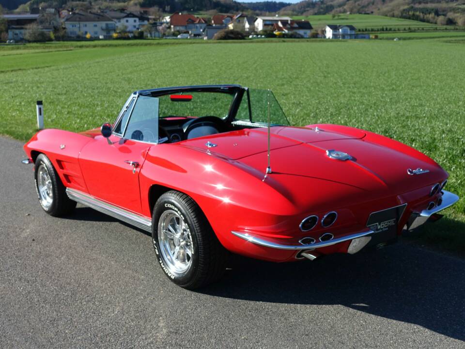 Image 5/43 of Chevrolet Corvette Sting Ray Convertible (1964)