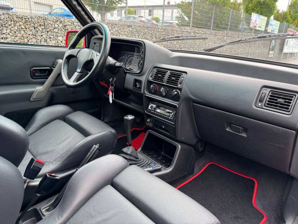 Image 33/49 of Ford Escort XR3i (1990)