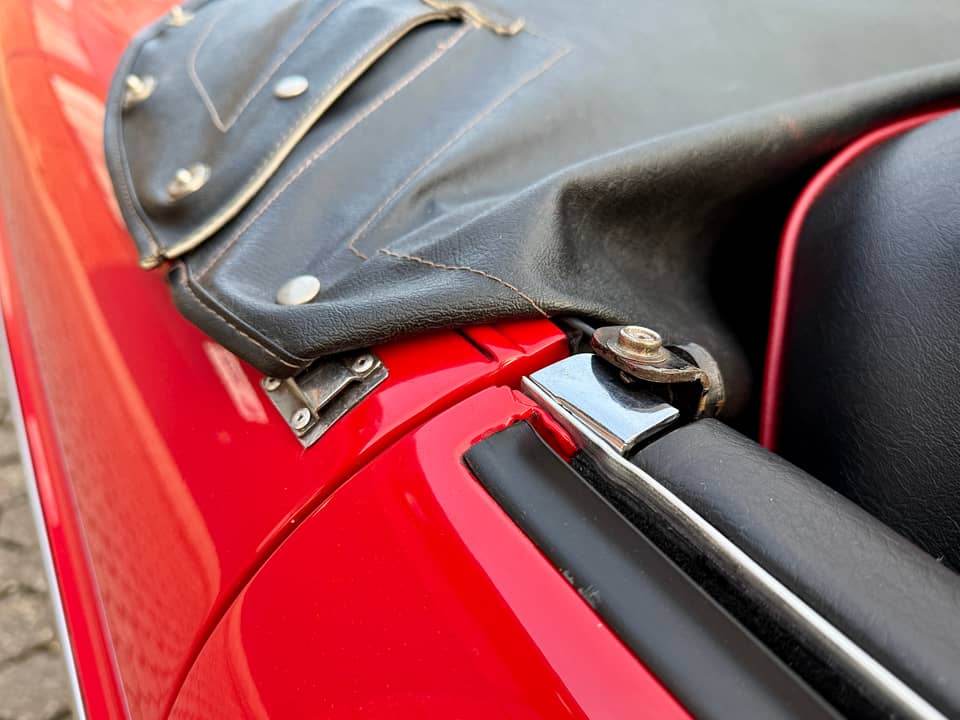 Bild 32/64 von MG MGB (1970)
