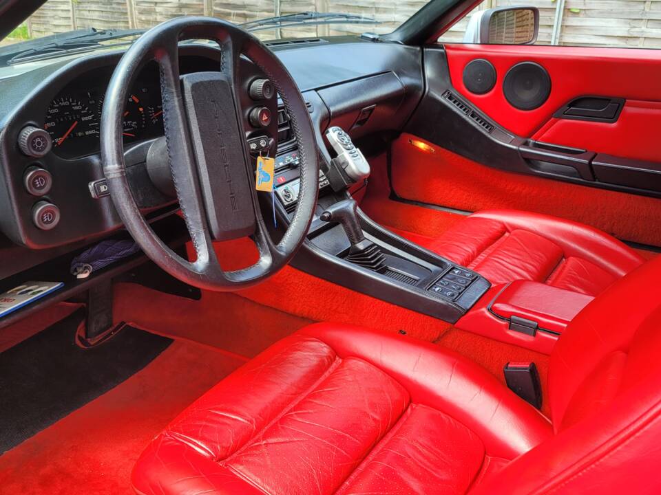 Image 5/8 of Porsche 928 S (1985)