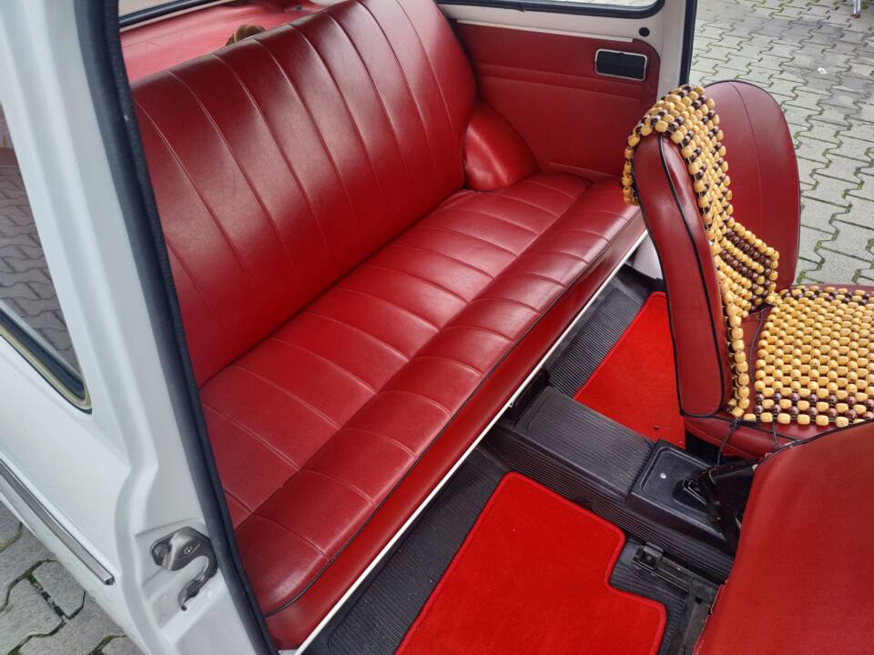 Immagine 10/69 di FIAT 850 Speciale (1969)