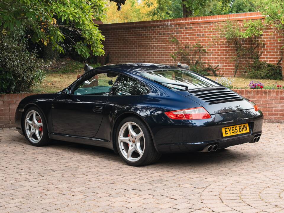Bild 3/50 von Porsche 911 Carrera S (2005)