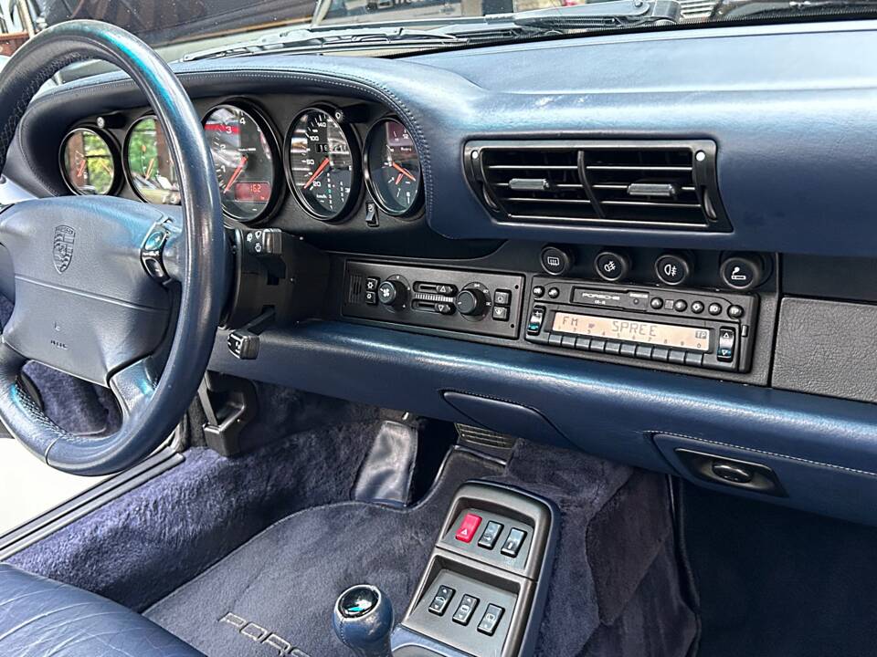 Bild 19/25 von Porsche 911 Targa (1997)