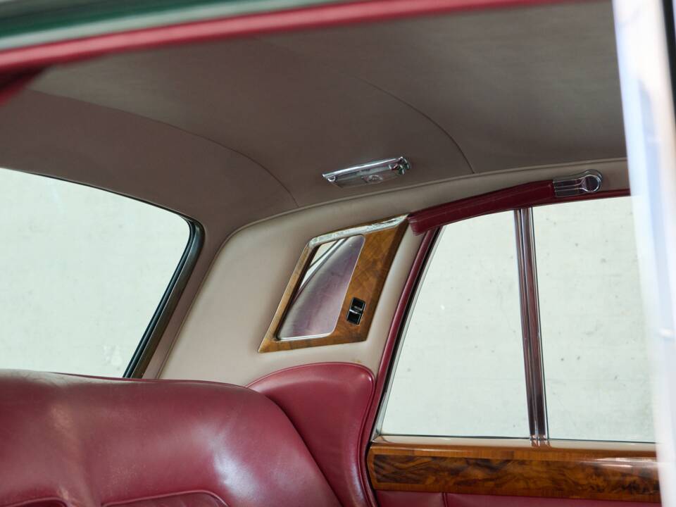 Bild 46/50 von Bentley T 1 (1969)