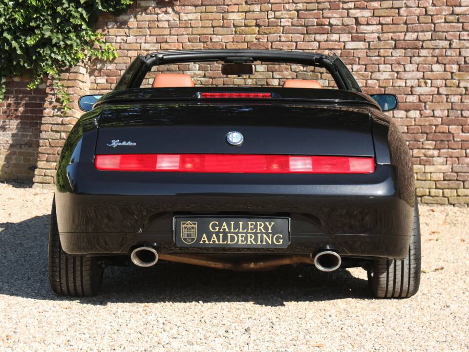 Afbeelding 6/50 van Alfa Romeo Spider 3.2 V6 24V (2003)