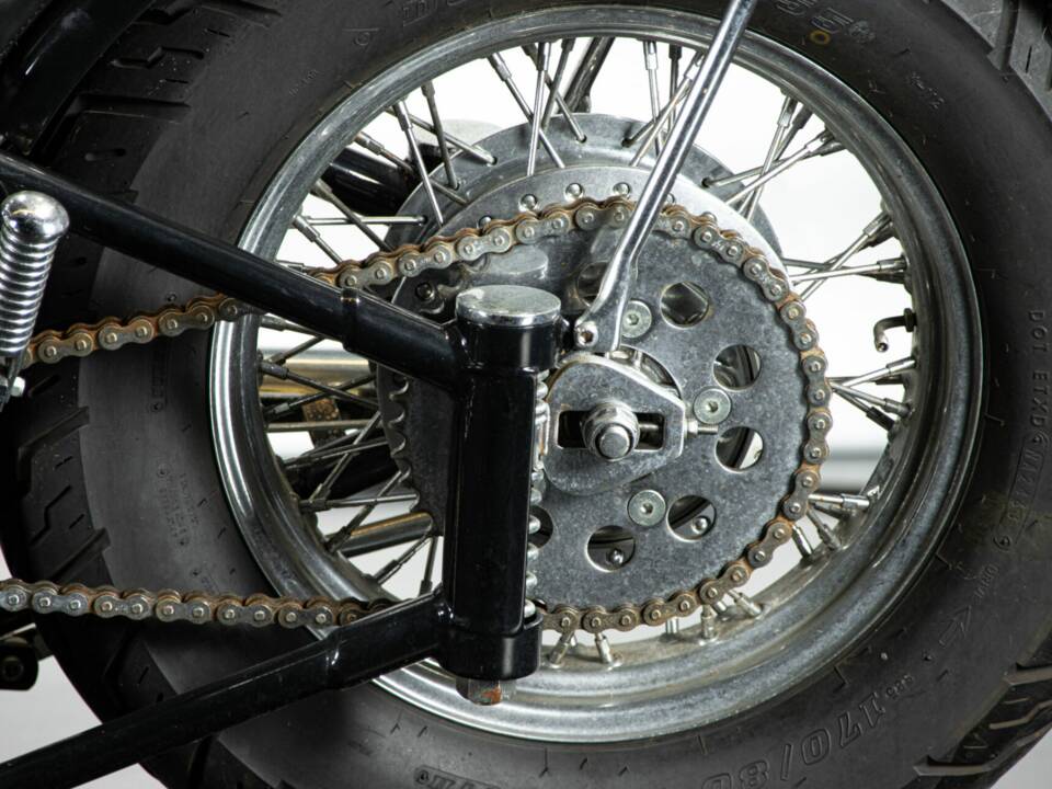 Image 22/50 of Honda VT 600C Shadow (1991)