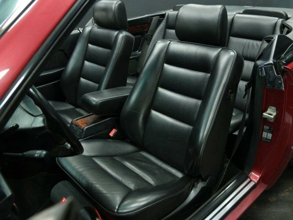 Bild 10/50 von Mercedes-Benz 300 CE-24 (1992)