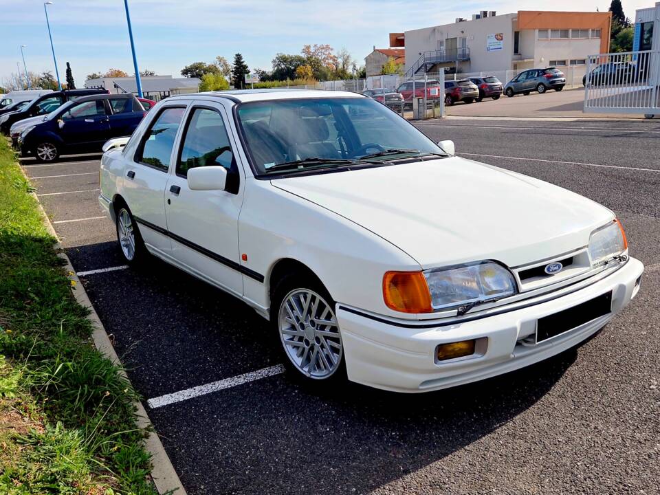 Image 16/33 of Ford Sierra 2.0i Cosworth (1988)