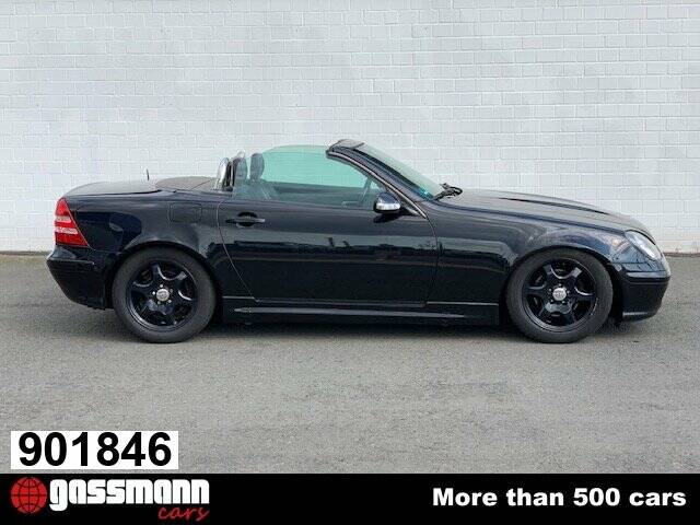 Immagine 1/15 di Mercedes-Benz SLK 230 Kompressor (2000)