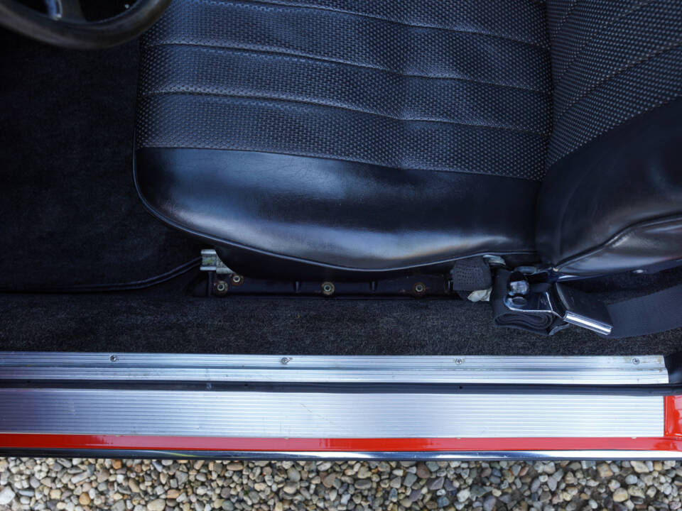 Image 21/50 of Porsche 911 2.2 T (1971)