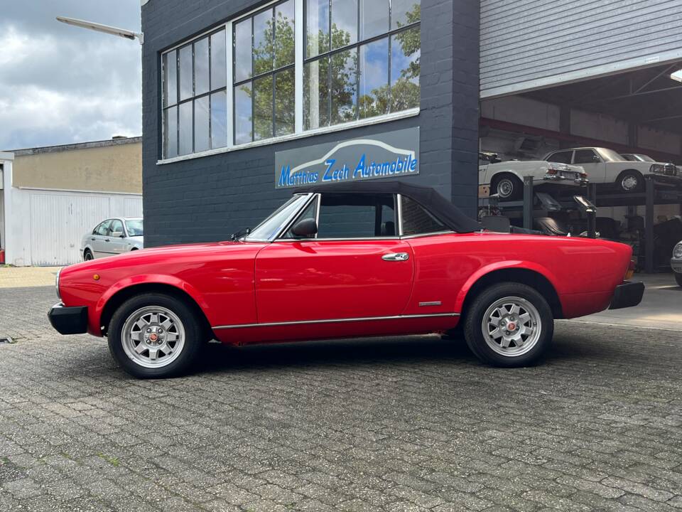 Image 26/100 of Pininfarina Azzurra Spider (1983)