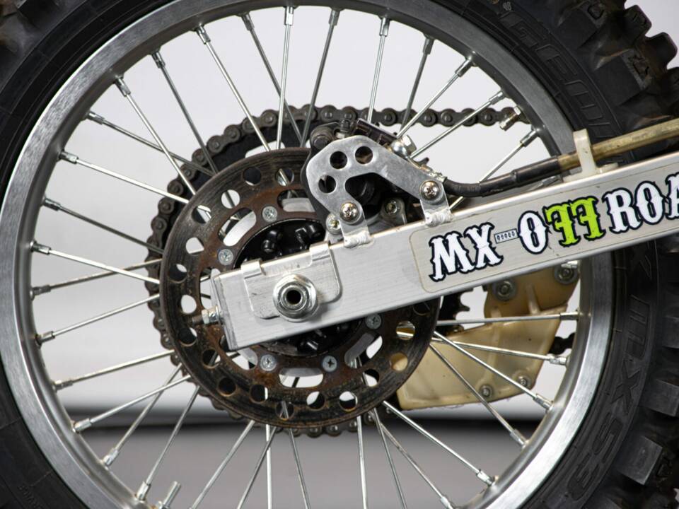 Image 30/50 of Kawasaki KX 250 (1986)
