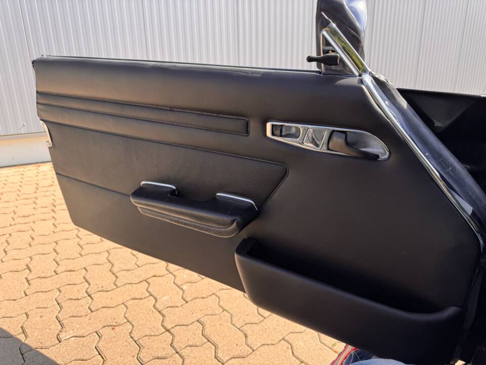 Imagen 64/93 de Mercedes-Benz 300 SL (1988)