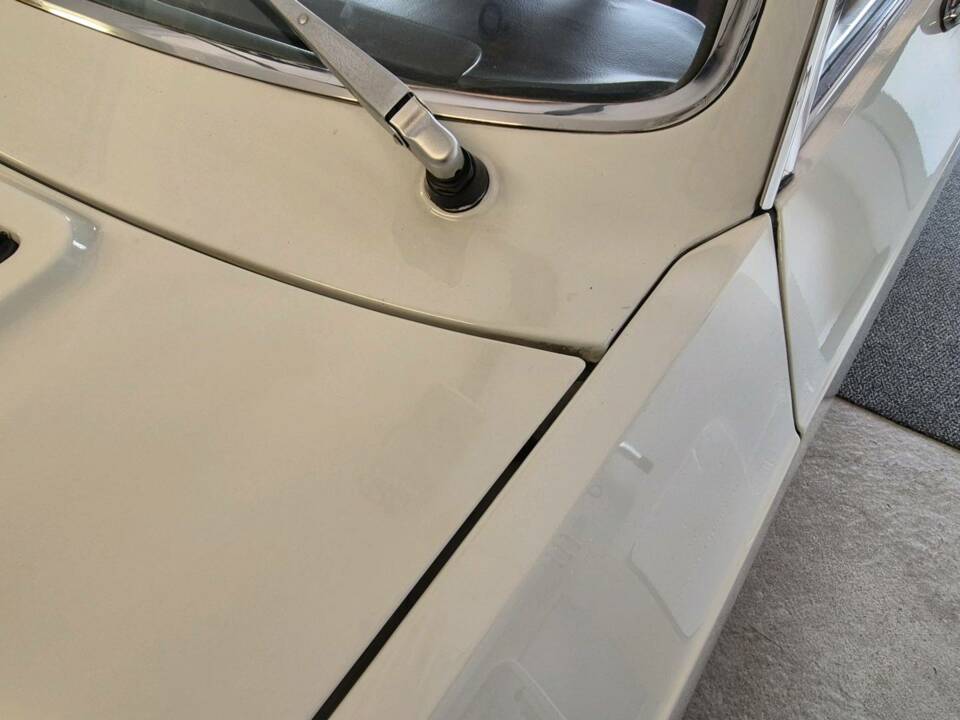 Image 43/66 de Lancia Beta Spider 2000 (1978)