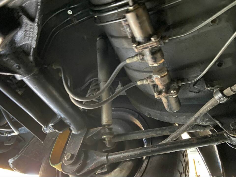 Image 7/10 of Volvo 1800 E (1972)