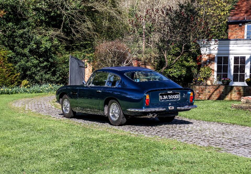 Bild 5/30 von Aston Martin DB 6 Vantage (1966)