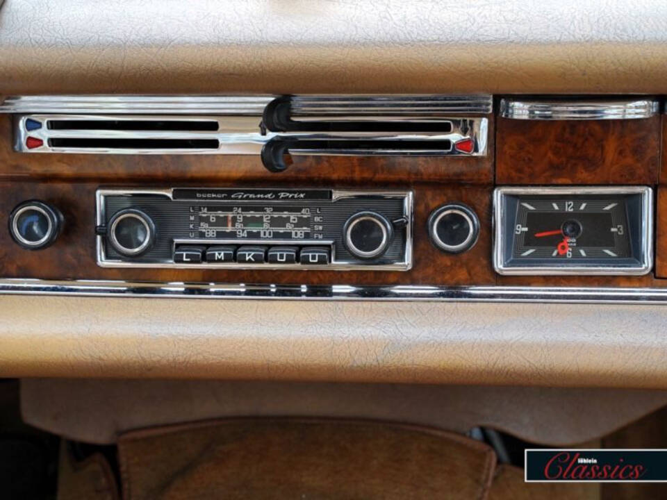 Bild 9/13 von Mercedes-Benz 280 SE (1968)