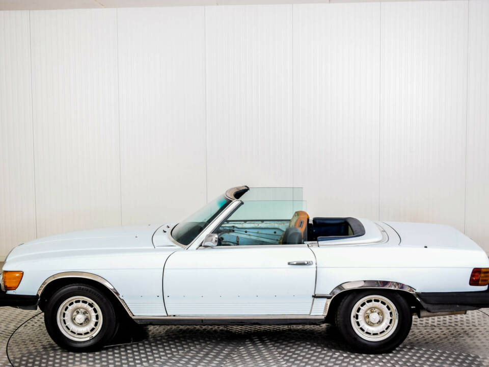 Image 14/47 of Mercedes-Benz 450 SL (1973)