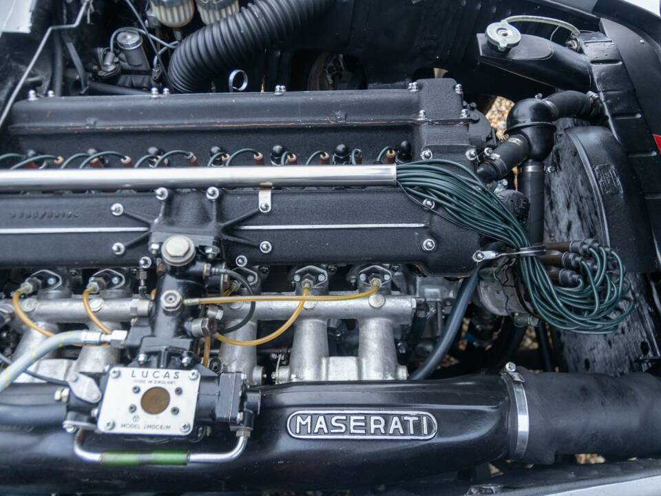 Image 9/50 of Maserati Mistral 4000 (1966)